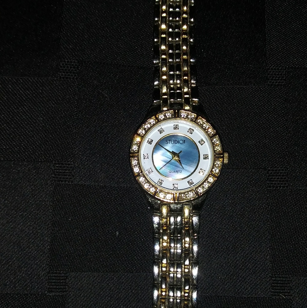 Vintage studio time Quartz